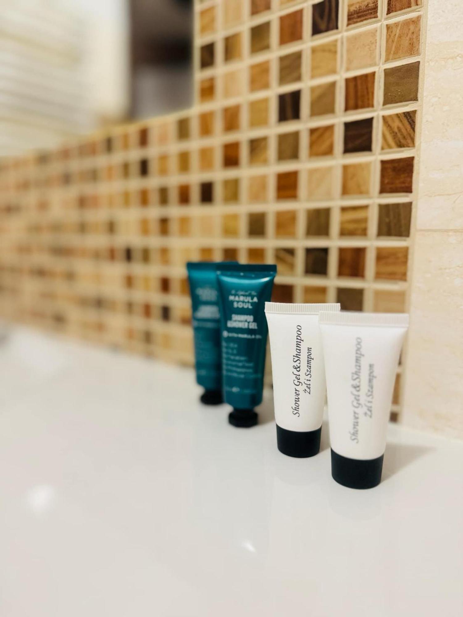 Magiczna Farma Hotel Obiady Maka I Magia Zambrow Buitenkant foto