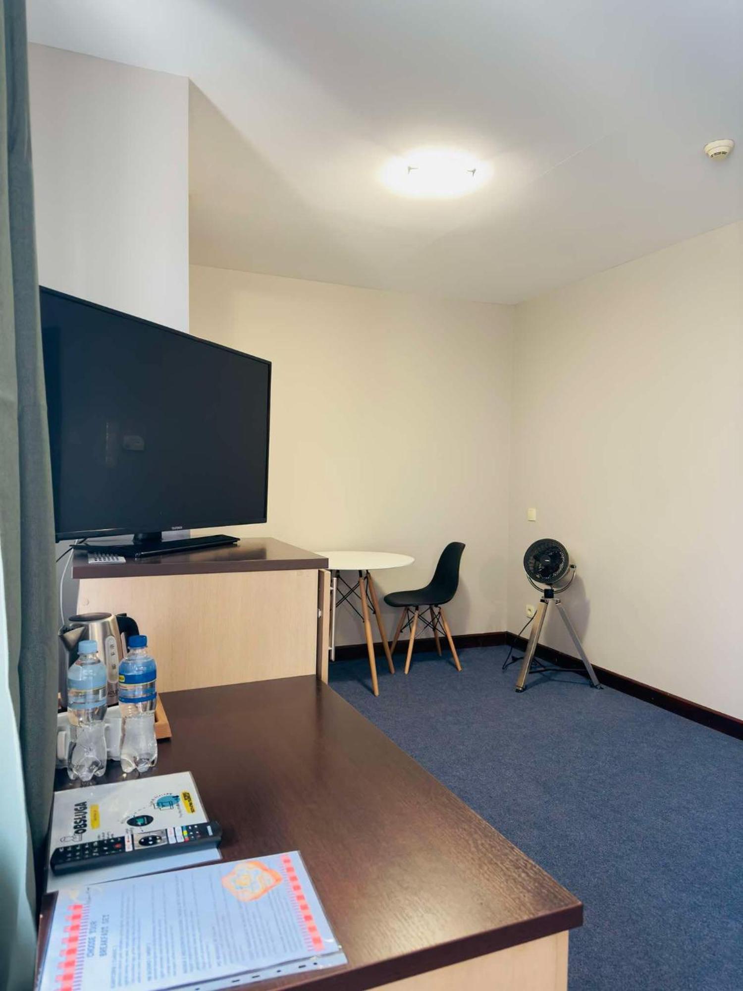 Magiczna Farma Hotel Obiady Maka I Magia Zambrow Buitenkant foto