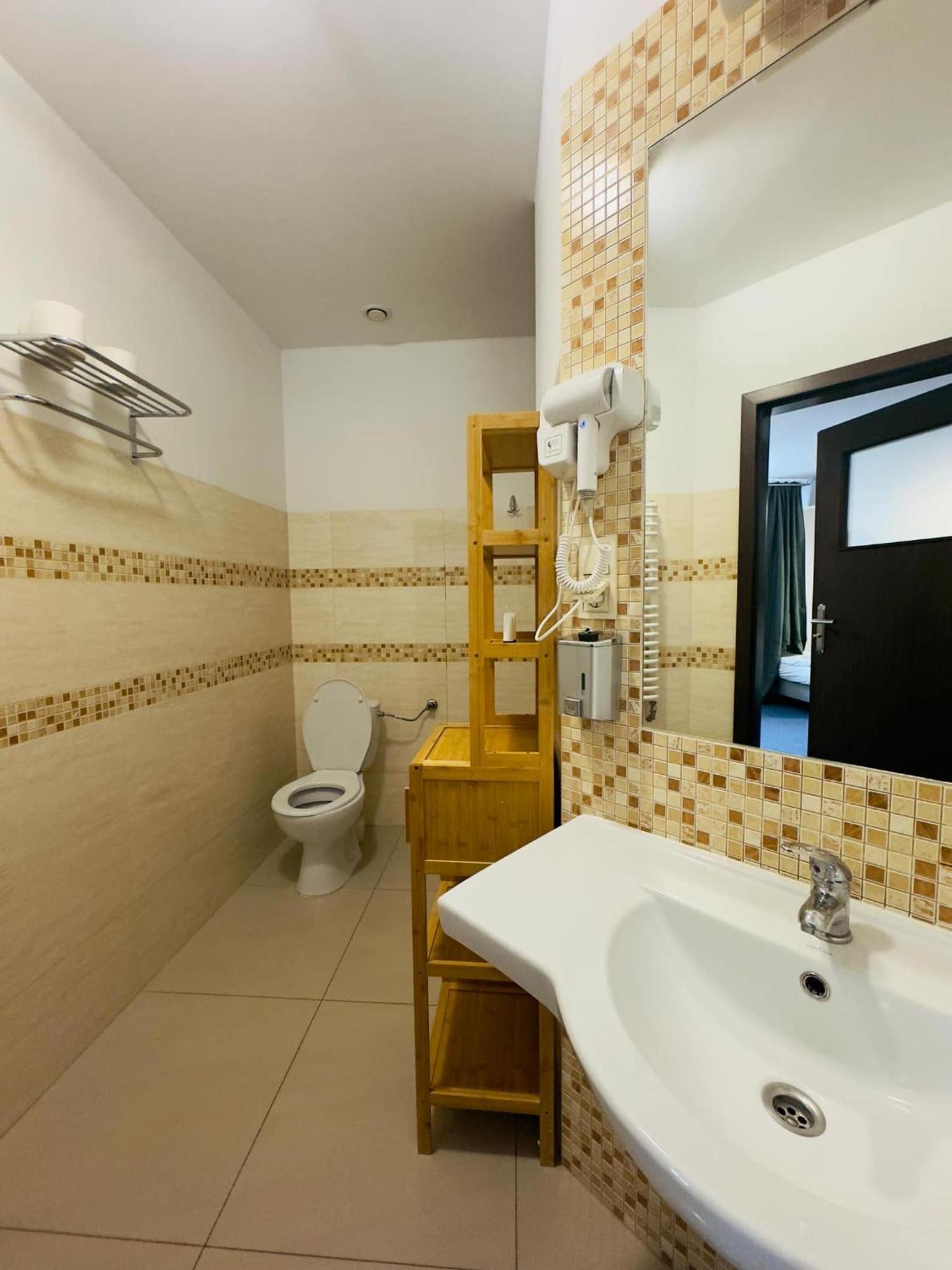 Magiczna Farma Hotel Obiady Maka I Magia Zambrow Buitenkant foto