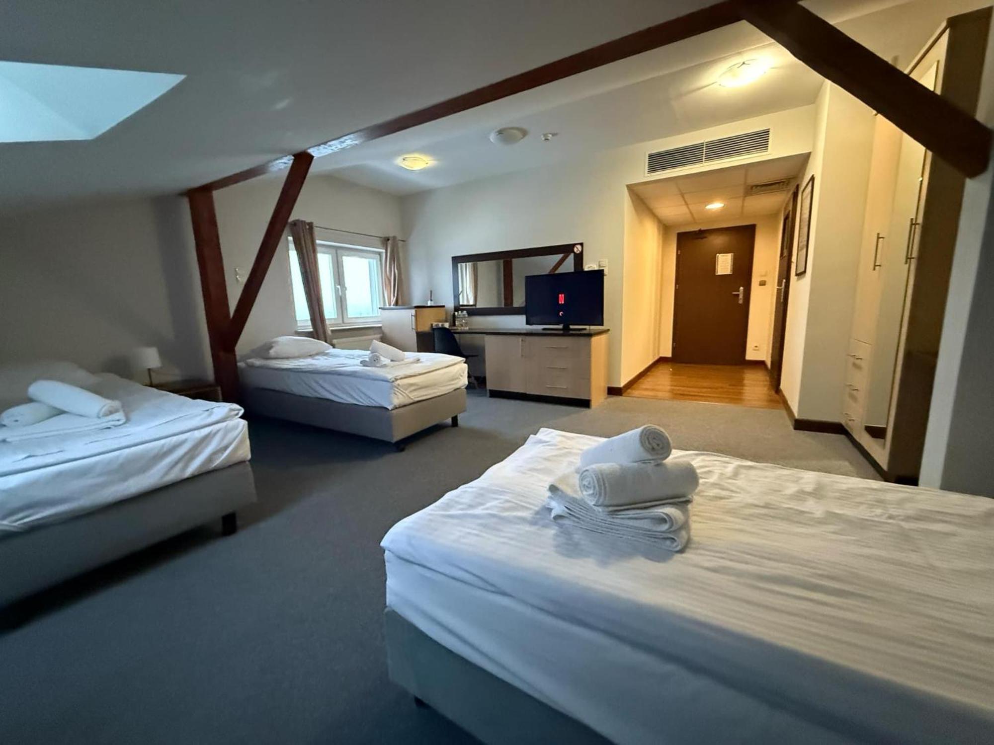 Magiczna Farma Hotel Obiady Maka I Magia Zambrow Buitenkant foto