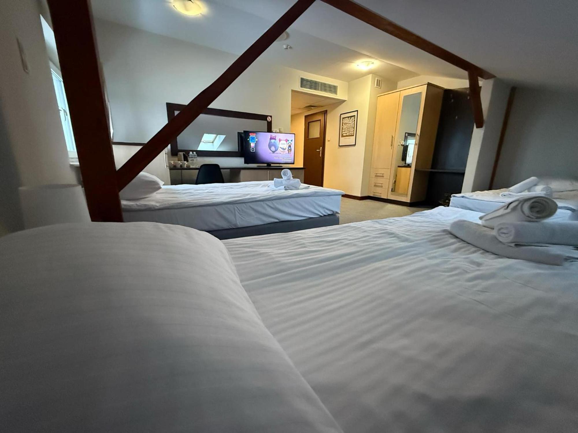 Magiczna Farma Hotel Obiady Maka I Magia Zambrow Buitenkant foto